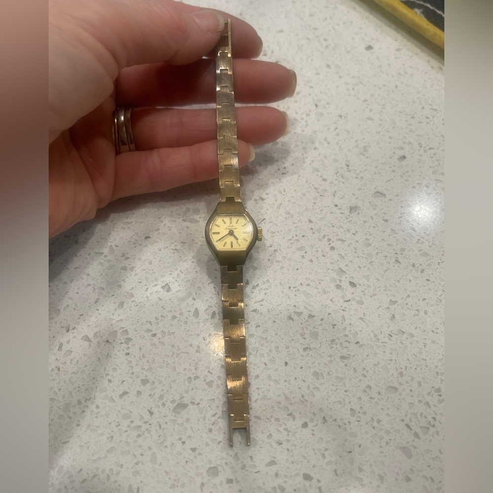 Vintage JULES JURGENSEN 4058 ladies watch